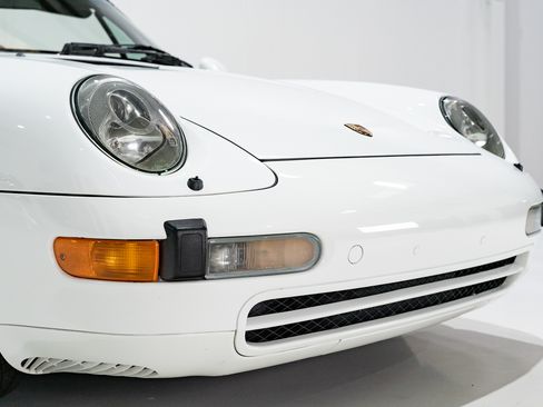 Used 1995 Porsche 911 Carrera image 33