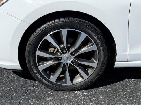 Used 2020 Hyundai Elantra GT image 10