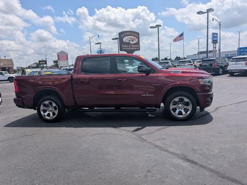 Used 2025 RAM 1500 4x4 Crew Cab Big Horn image 4