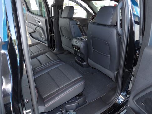 Used 2024 Chevrolet Silverado EV 4x4 Crew Cab RST image 25