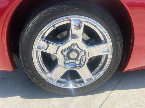 Used 1998 Chevrolet Corvette Coupe RWD image 19