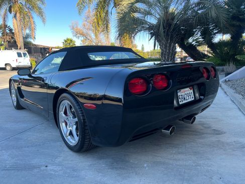 Used 2003 Chevrolet Corvette image 4