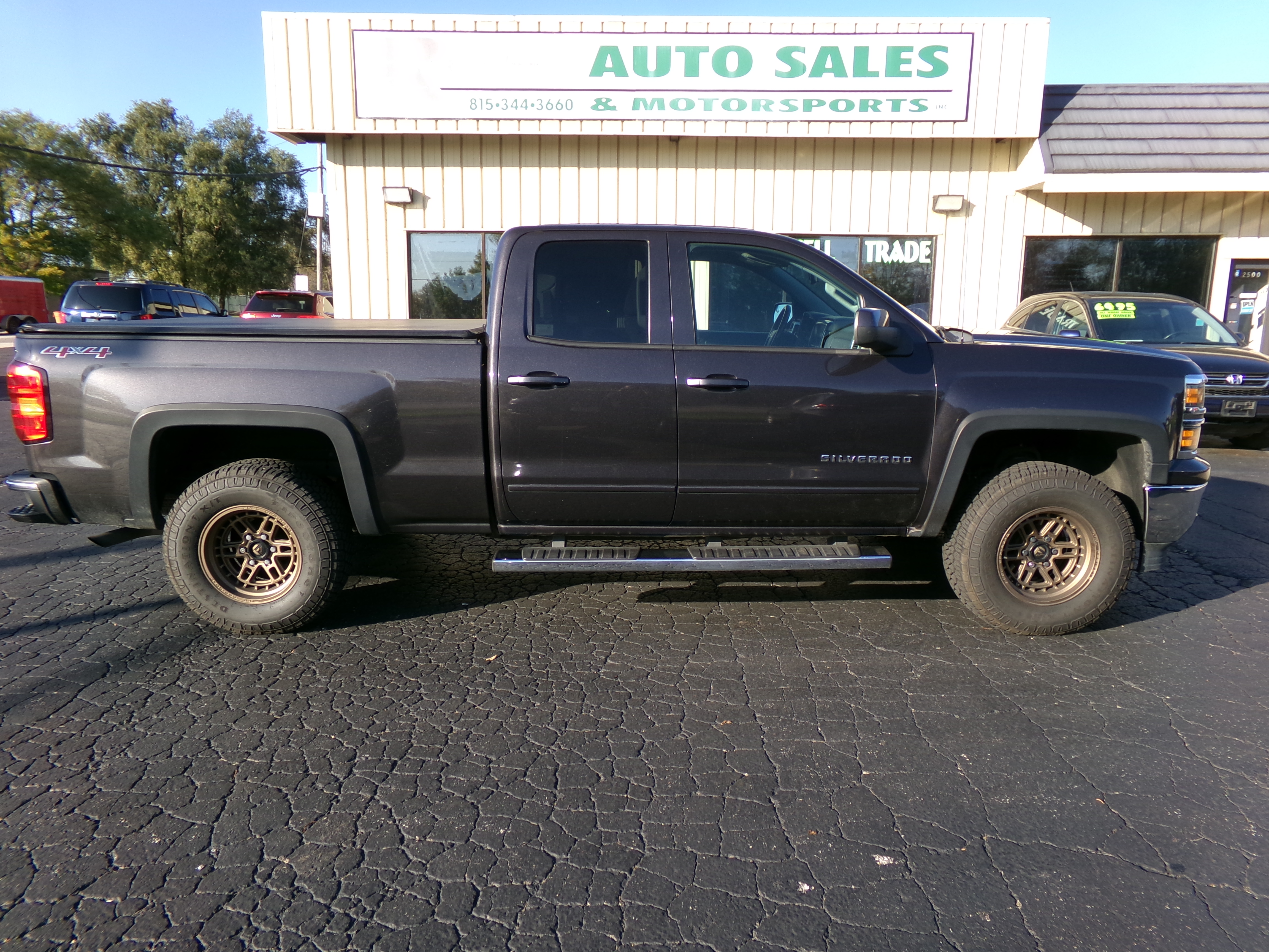 Used 2015 Chevrolet Silverado 1500 4x4 Double Cab LT image 5