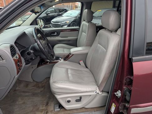 Used 2005 GMC Envoy XL SLT image 5