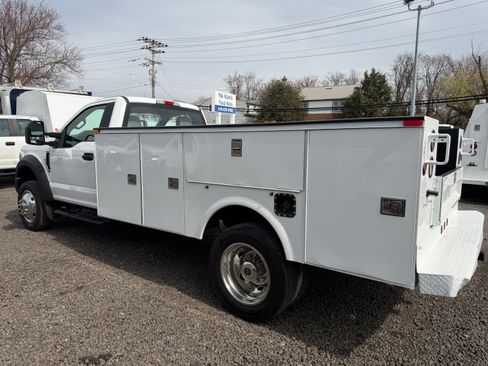 Used 2019 Ford F450 image 3