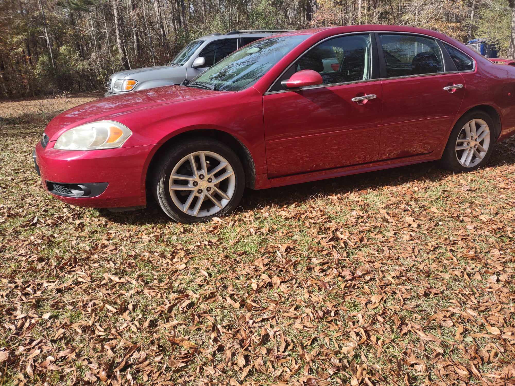 Used 2014 Chevrolet Impala Limited LTZ FWD image 2