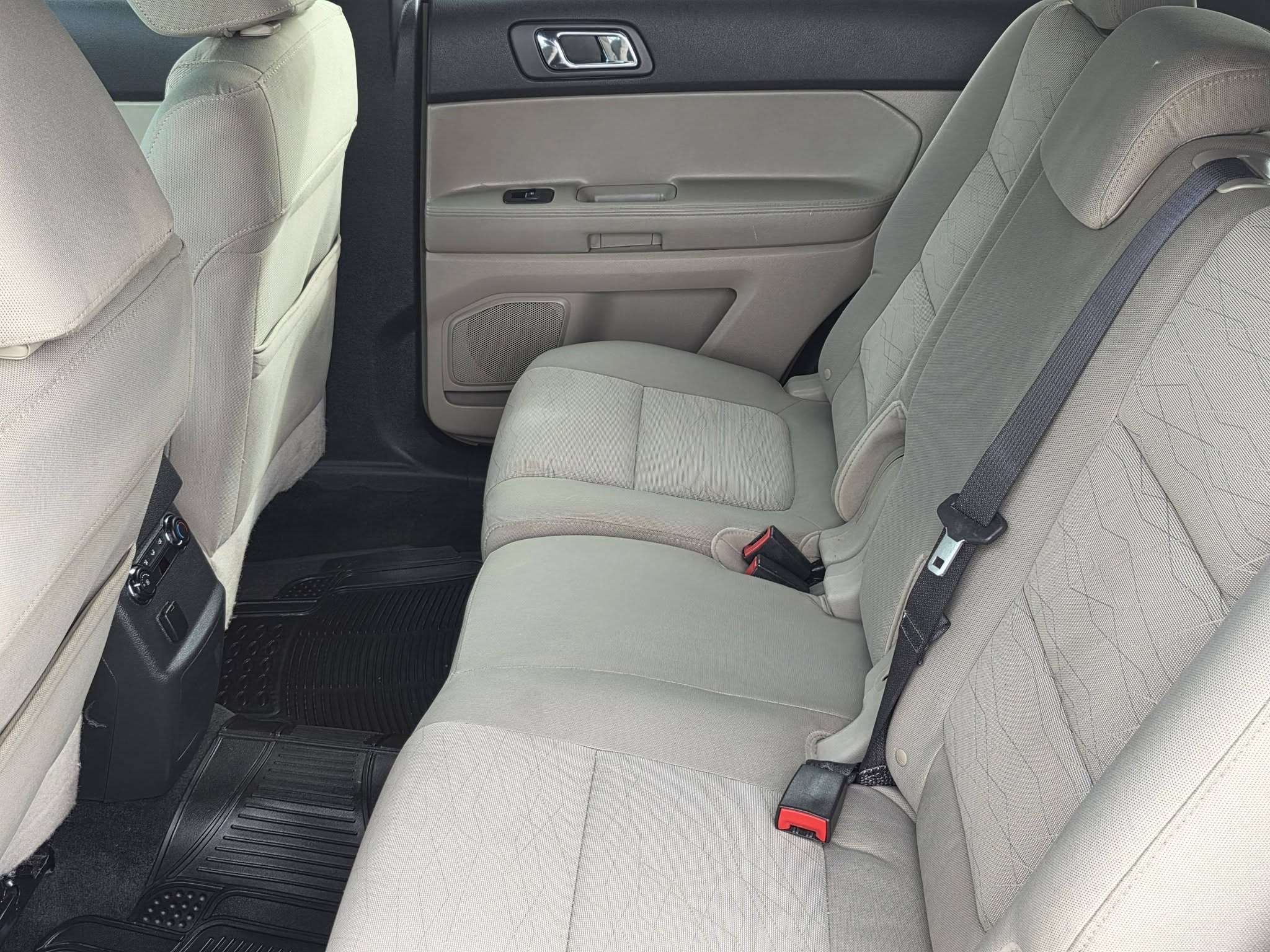 Used 2011 Ford Explorer 4WD image 16