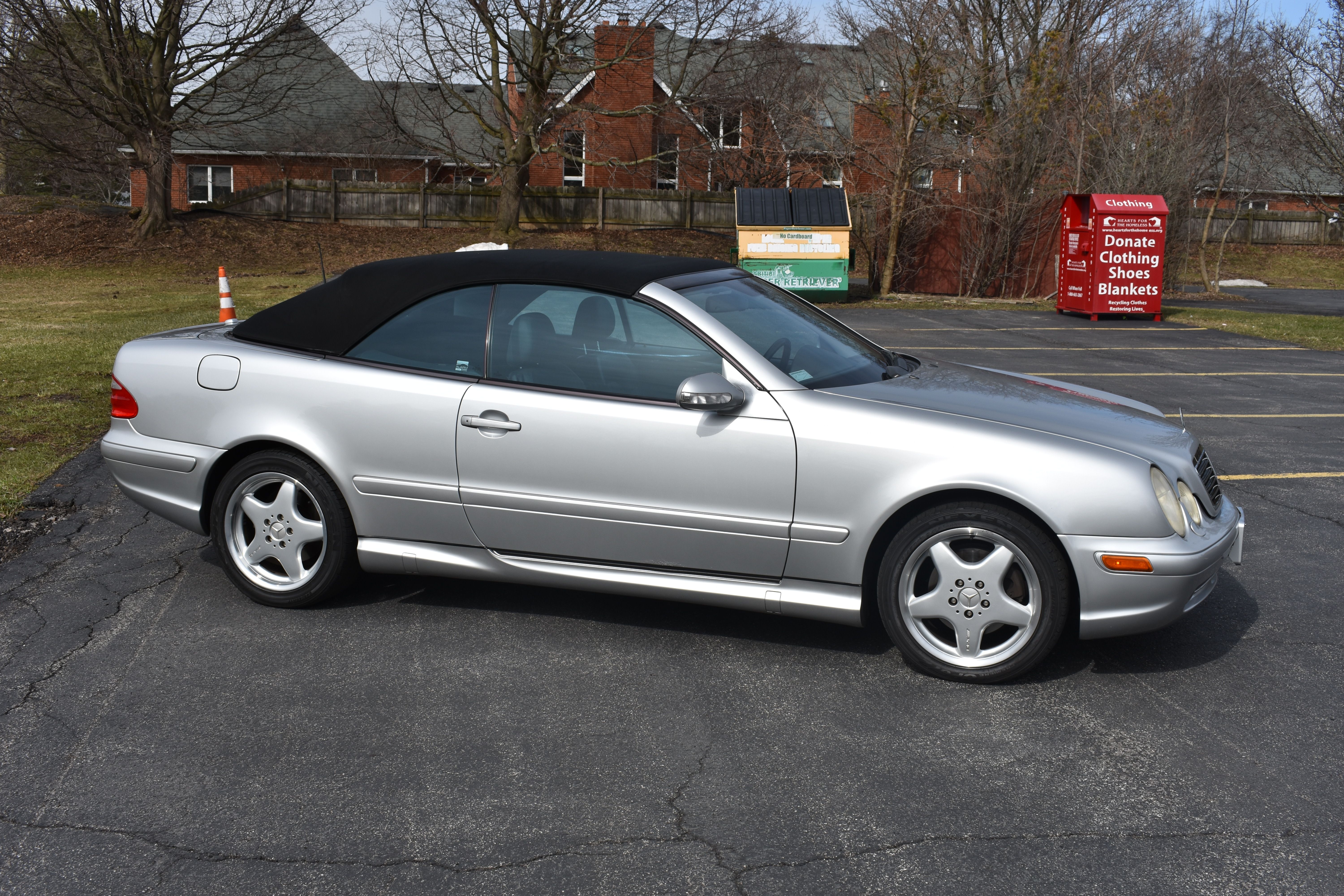 Used 2001 Mercedes-Benz CLK 430 Cabriolet image 16