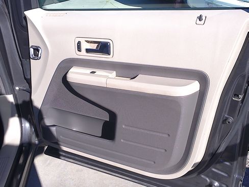 Used 2007 Ford Edge SEL image 11