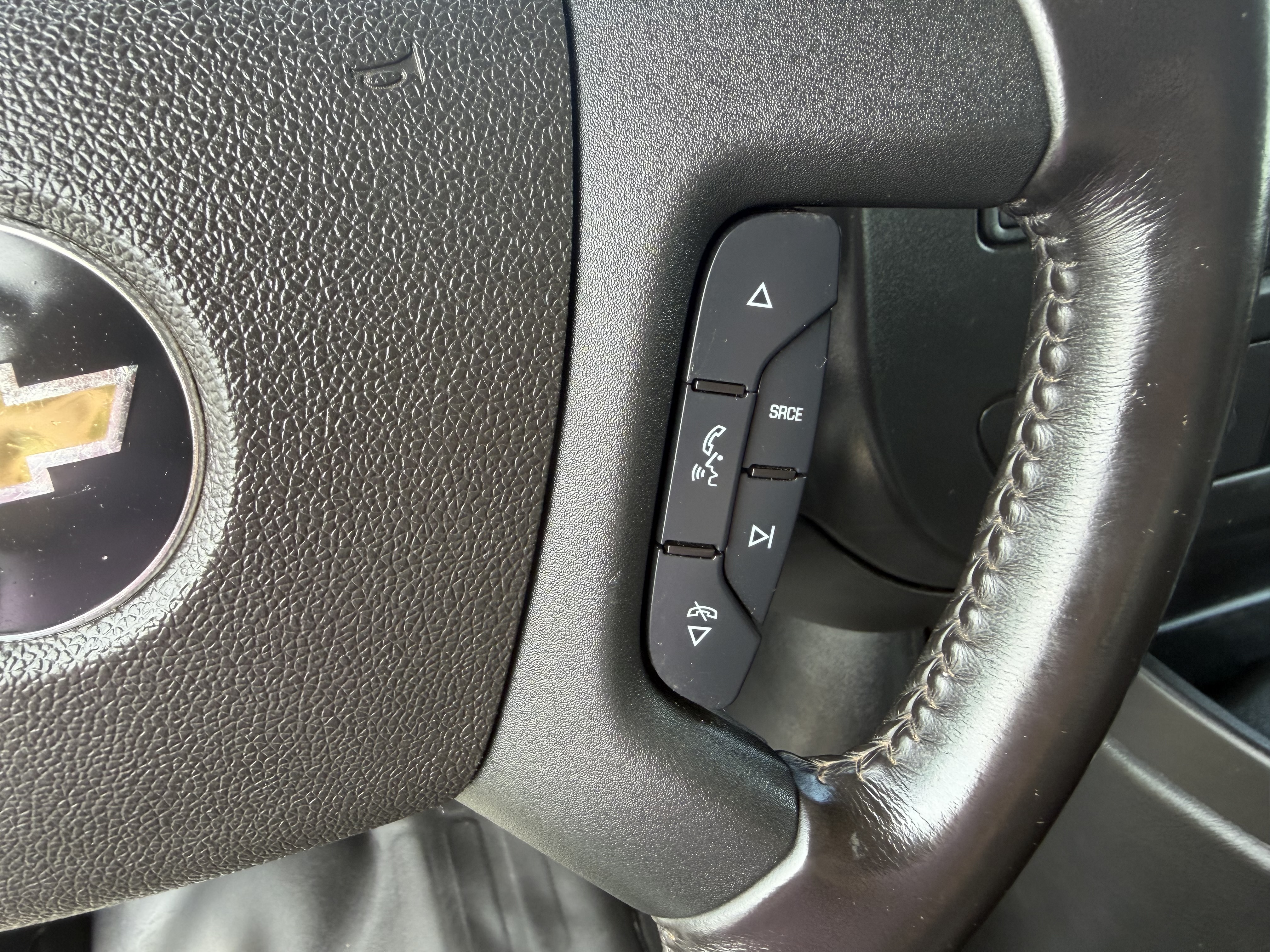 Used 2023 Chevrolet Express 2500 UNAVAIL RWD image 14