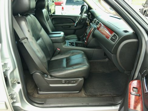 Used 2012 Chevrolet Tahoe LT image 28