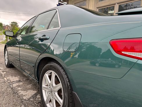 Used 2003 Honda Accord EX V6 Sedan image 7