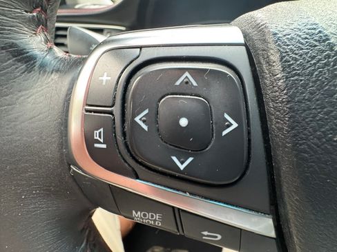 Used 2017 Toyota Camry SE Sedan FWD image 29