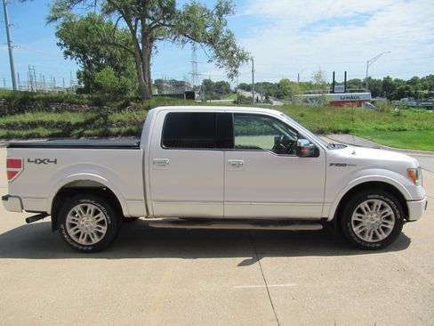 Used 2010 Ford F150 Platinum Pickup 4D 5 1/2 ft AWD/4WD image 7