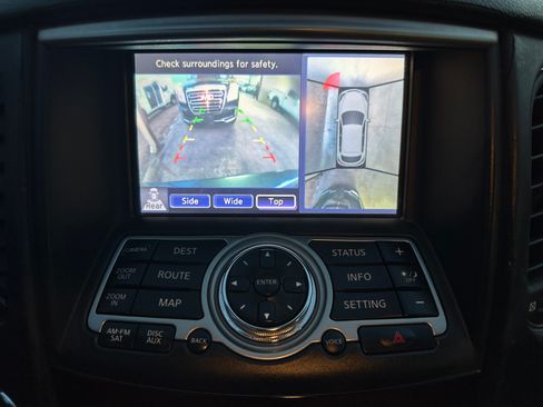 Used 2010 INFINITI EX35 image 12