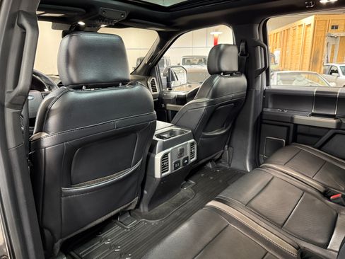 Used 2018 Ford F150 4x4 Crew Cab Raptor image 31
