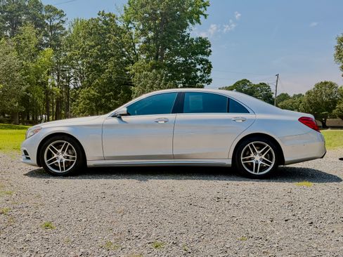 Used 2014 Mercedes-Benz S 550 Sedan w/ Sport Package image 2
