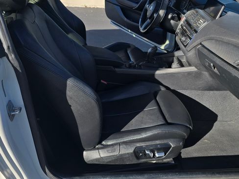 Used 2016 BMW M235i image 23
