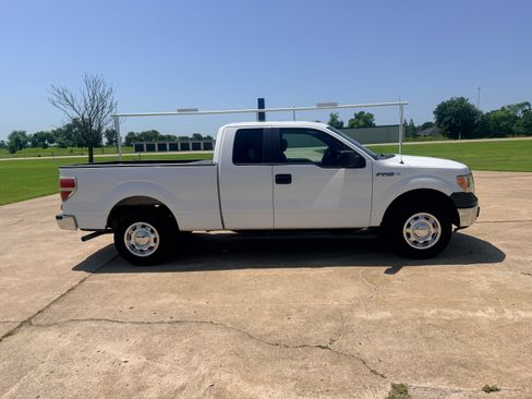 Used 2014 Ford F150 4x4 Regular Cab XL image 4