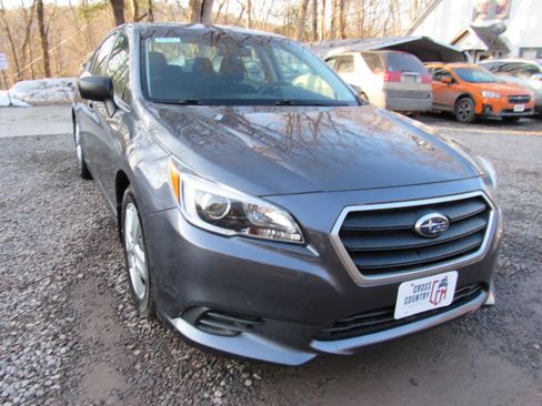 Used 2016 Subaru Legacy 2.5i image 16