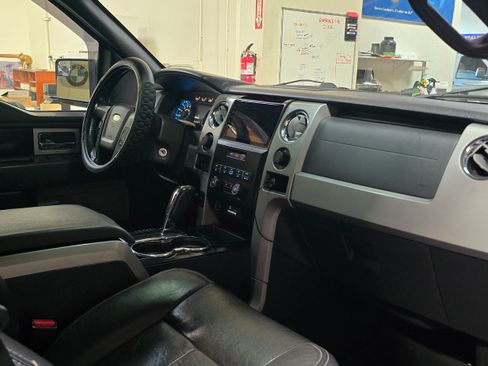 Used 2011 Ford F150 FX4 image 8