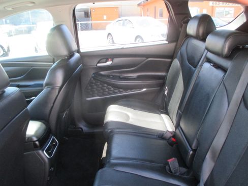 Used 2021 Hyundai Santa Fe SEL Premium FWD image 11