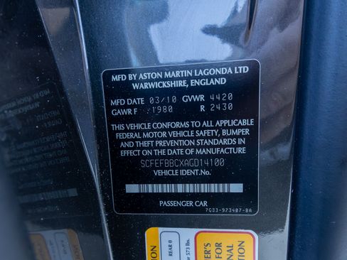 Used 2010 Aston Martin V8 Vantage image 40