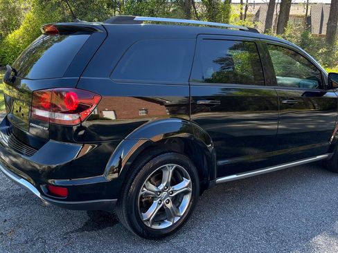 Used 2016 Dodge Journey FWD Crossroad image 4