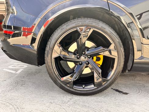 Used 2023 Audi e-tron S Prestige AWD/4WD image 26