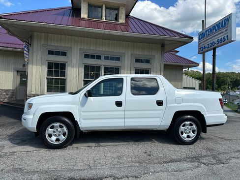Used 2012 Honda Ridgeline RT image 2