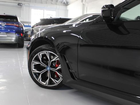 Used 2024 BMW i4 xDrive40i image 15