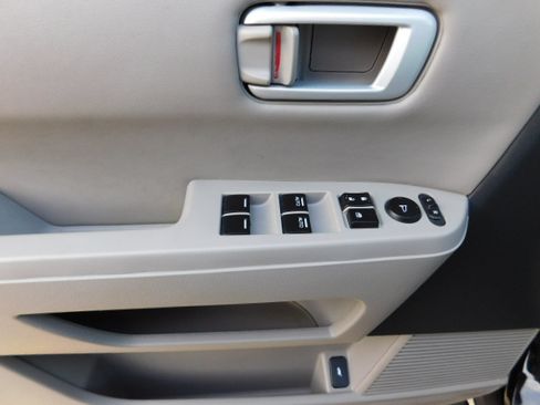 Used 2015 Honda Pilot EX-L image 11