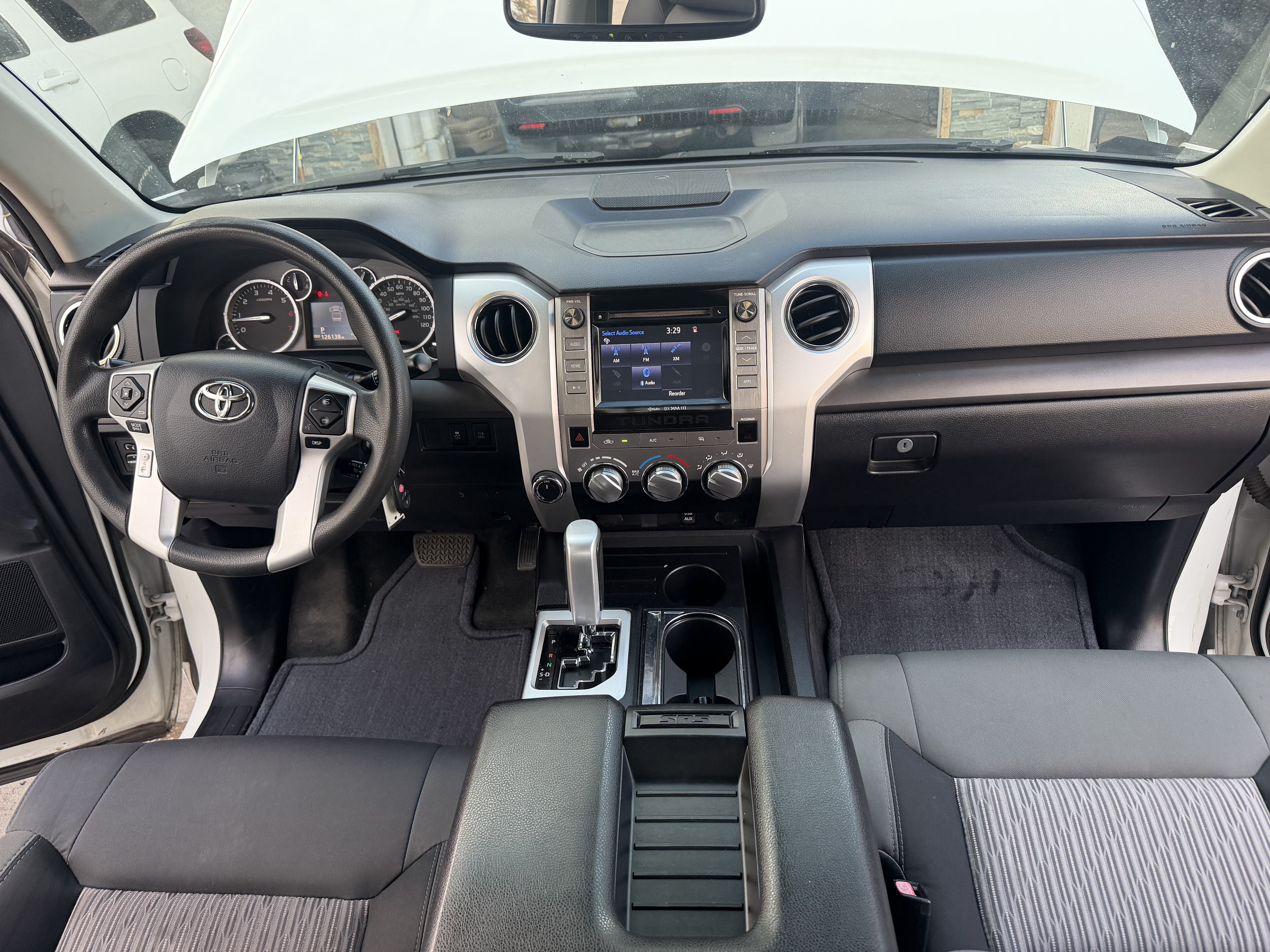 Used 2015 Toyota Tundra 4x4 SR5 w/ TRD Off-Road Pkg image 35