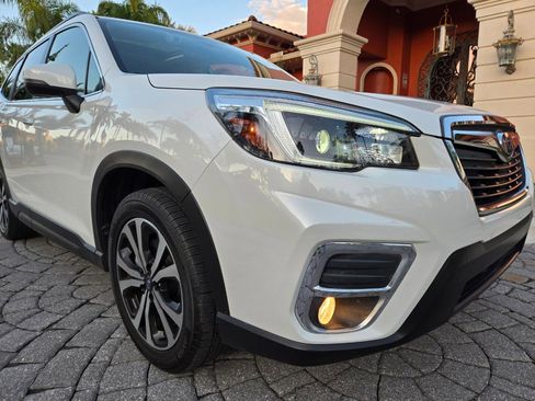 Used 2021 Subaru Forester Limited image 9