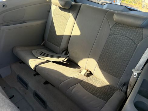 Used 2013 Chevrolet Traverse LT image 7