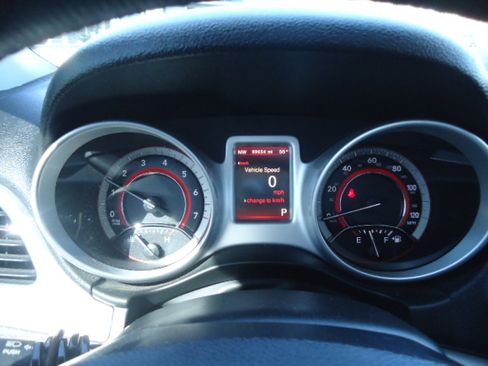 Used 2019 Dodge Journey GT image 17