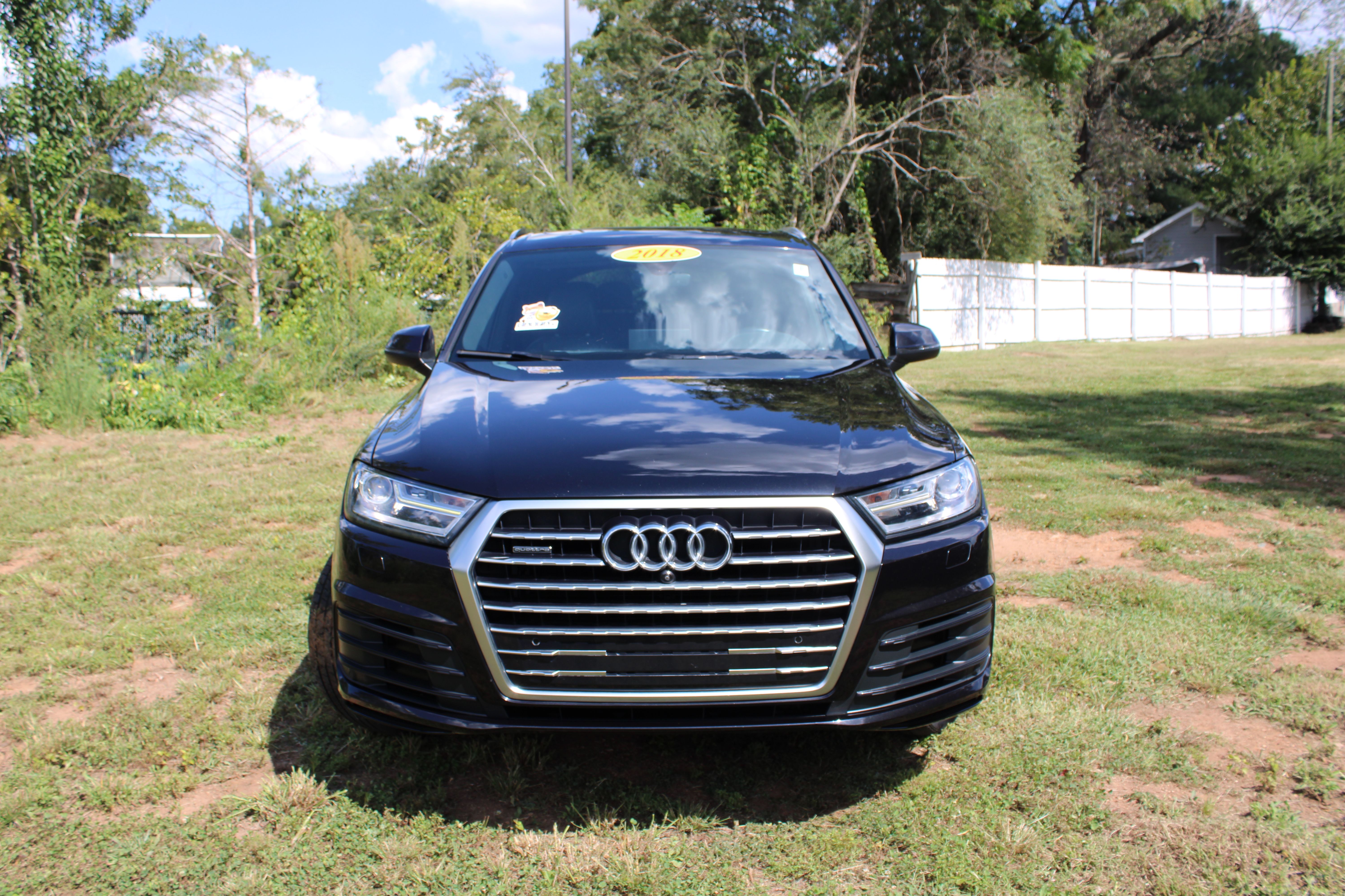 Used 2017 Audi Q7 3.0T Prestige w/ S Line AWD/4WD image 2
