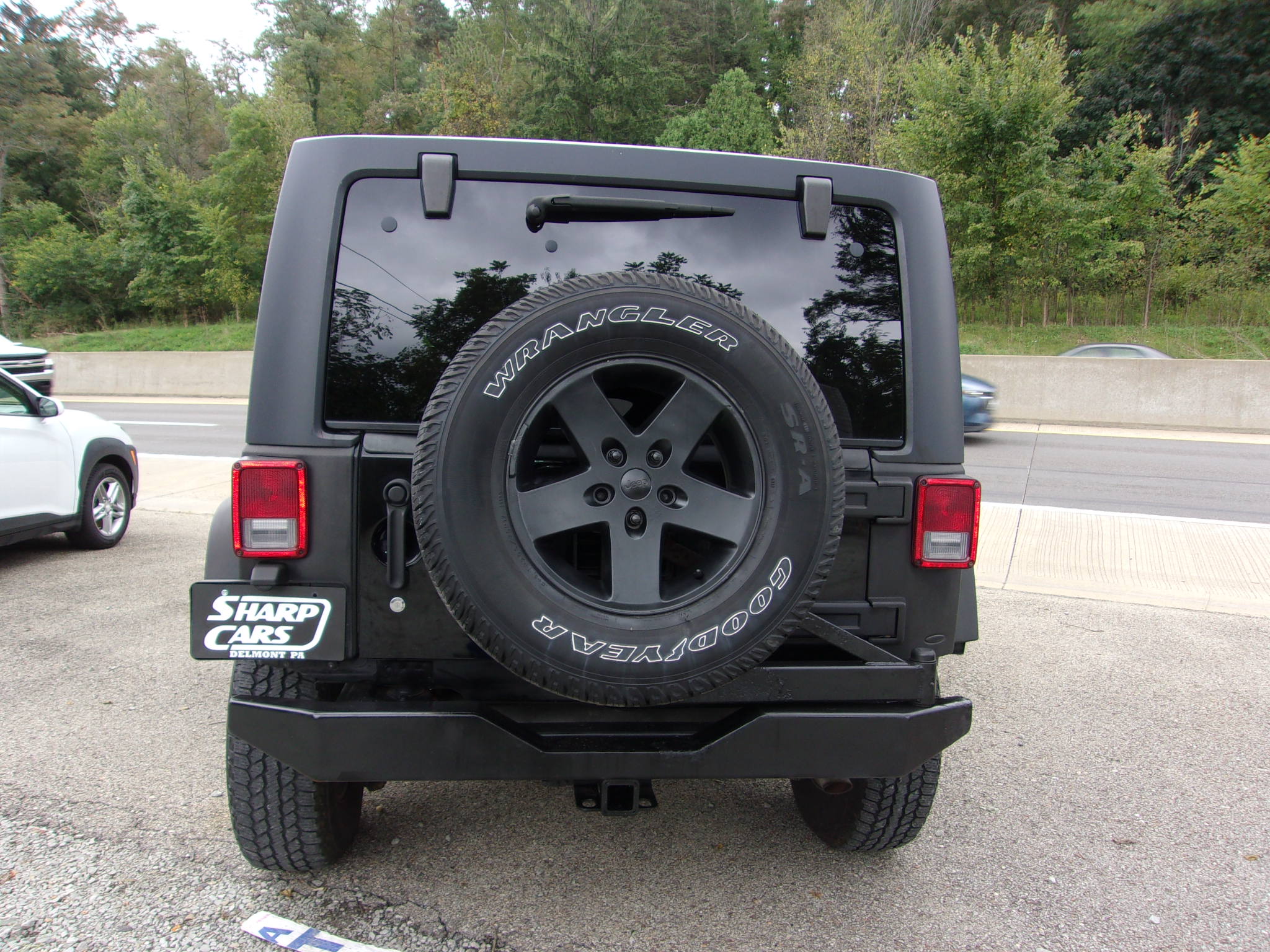 Used 2013 Jeep Wrangler 4WD Unlimited Sport image 6