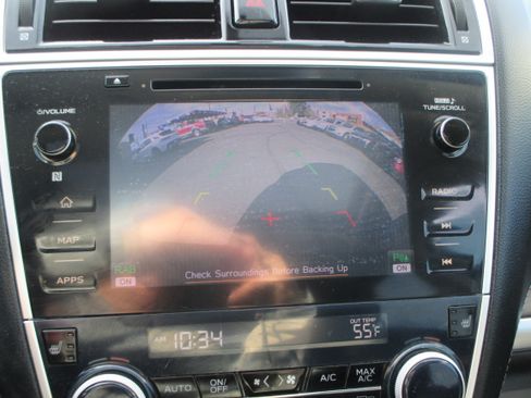 Used 2018 Subaru Outback 2.5i Limited image 10