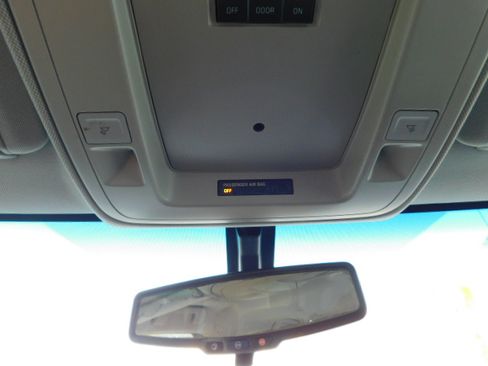 Used 2016 GMC Sierra 1500 image 16