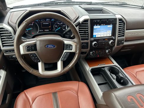 Used 2019 Ford F350 King Ranch image 13