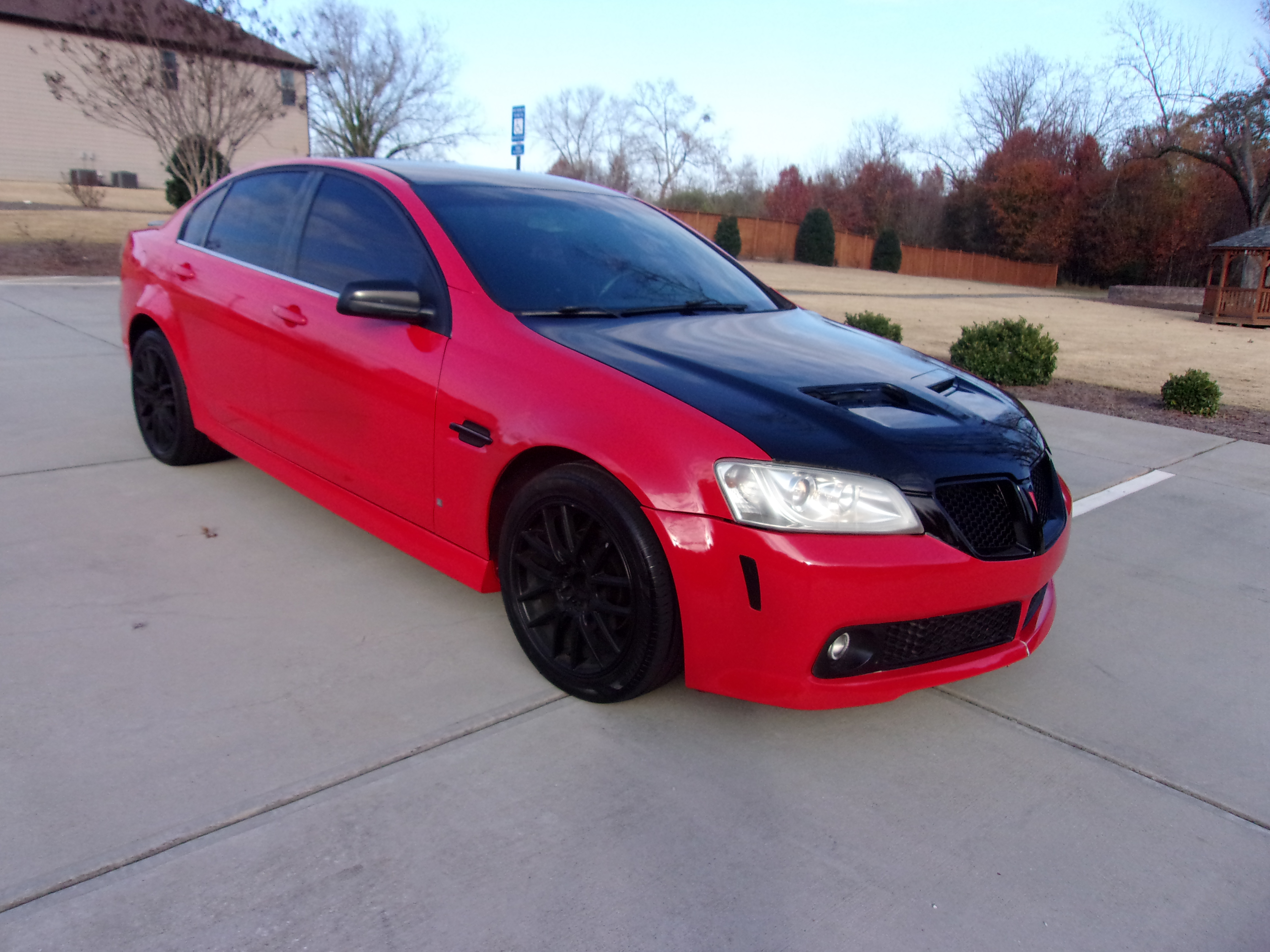 Used 2009 Pontiac G8 RWD image 2