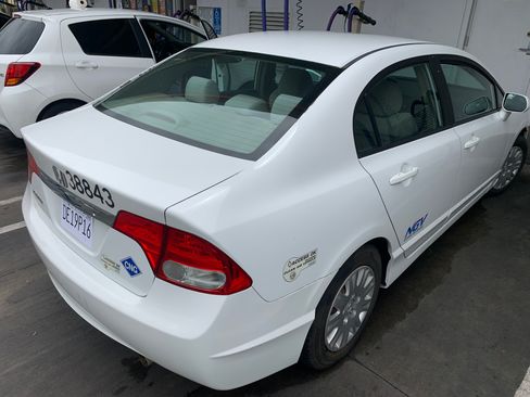 Used 2010 Honda Civic GX image 3