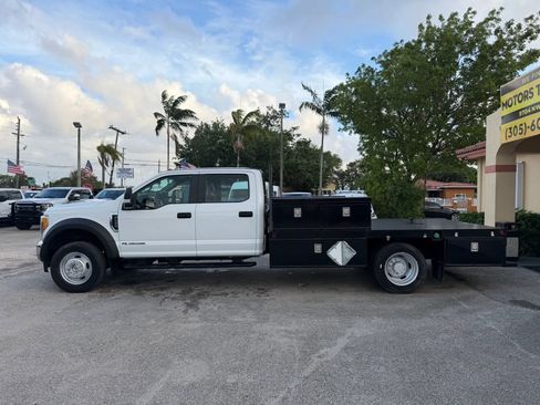 Used 2017 Ford F450 XL w/ Power Equipment Group AWD/4WD image 3