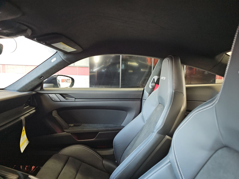 Used 2026 Porsche 911 GT3 Coupe RWD image 18