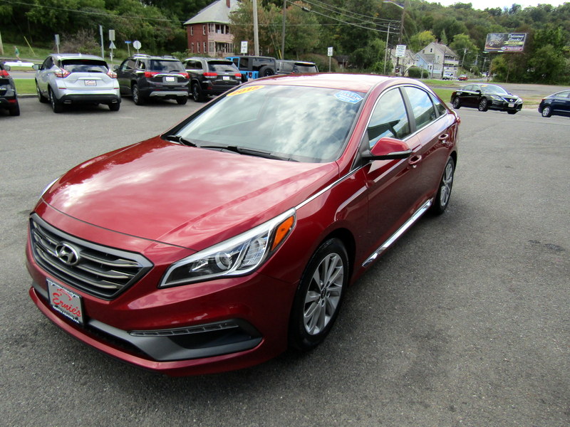 Used 2015 Hyundai Sonata Sport FWD image 4