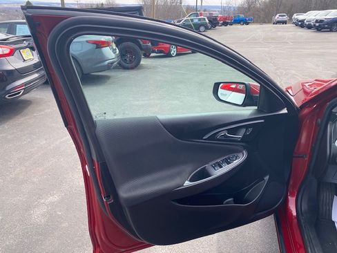 Used 2023 Chevrolet Malibu LT image 14