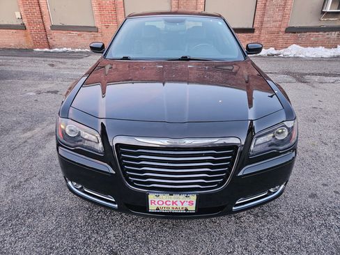 Used 2014 Chrysler 300 S image 11