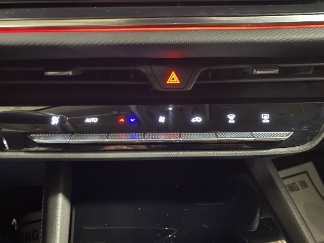 Used 2024 Buick Envision Preferred AWD/4WD image 13