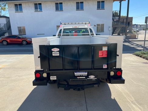 Used 2014 Ford F250 XL image 5